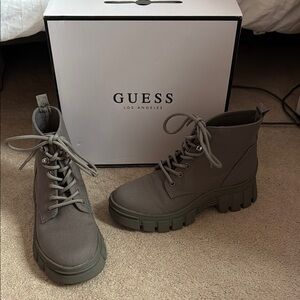 NEW IN BOX GUESS Women's Gray Boots